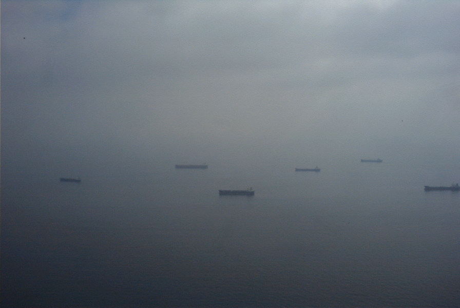 2006-02-15-023-Ships-at-Gibraltar