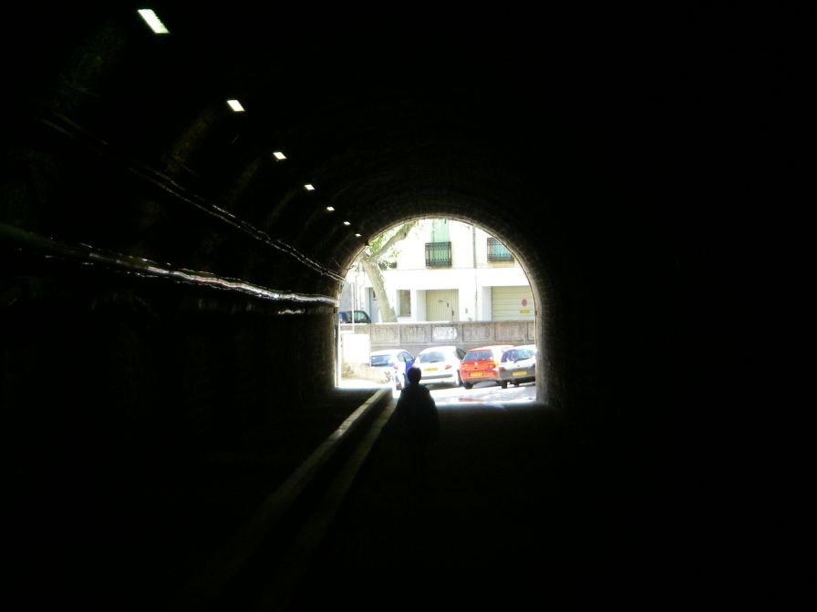 2009-04-18-090-Tunnel-Under-Cerbere-Station