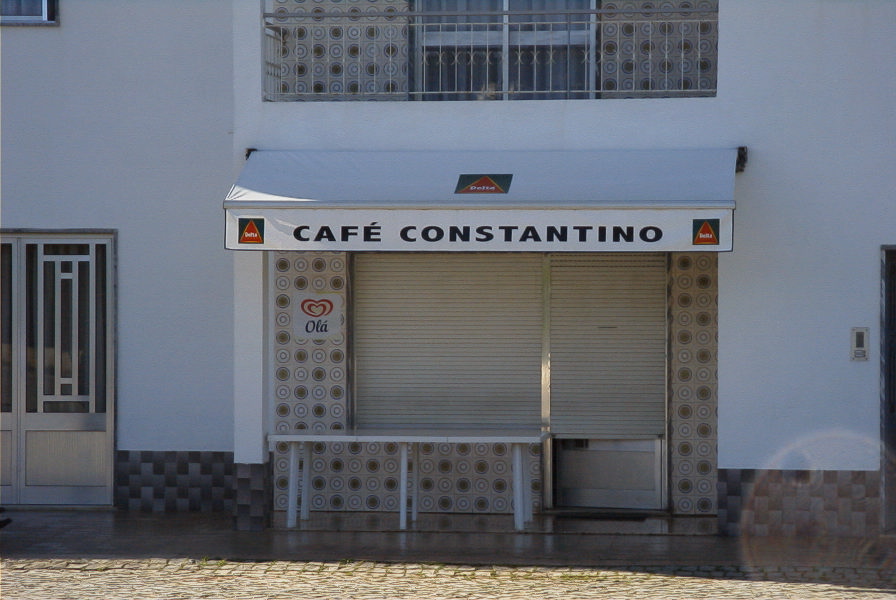 2004-04-05-004-Cafe-Constantinople