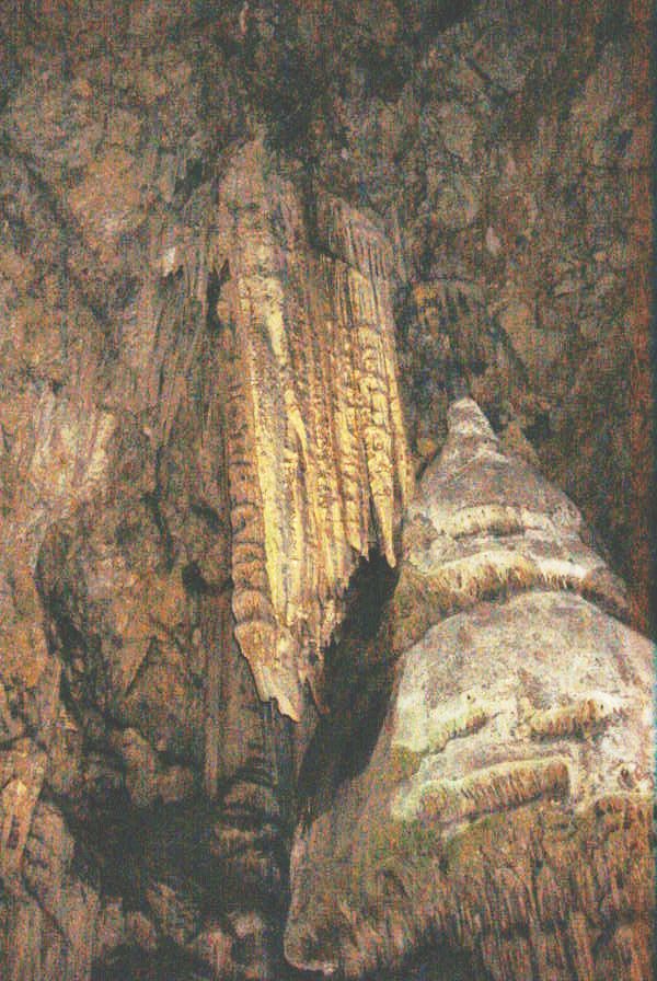 2006-02-15-012-Caves