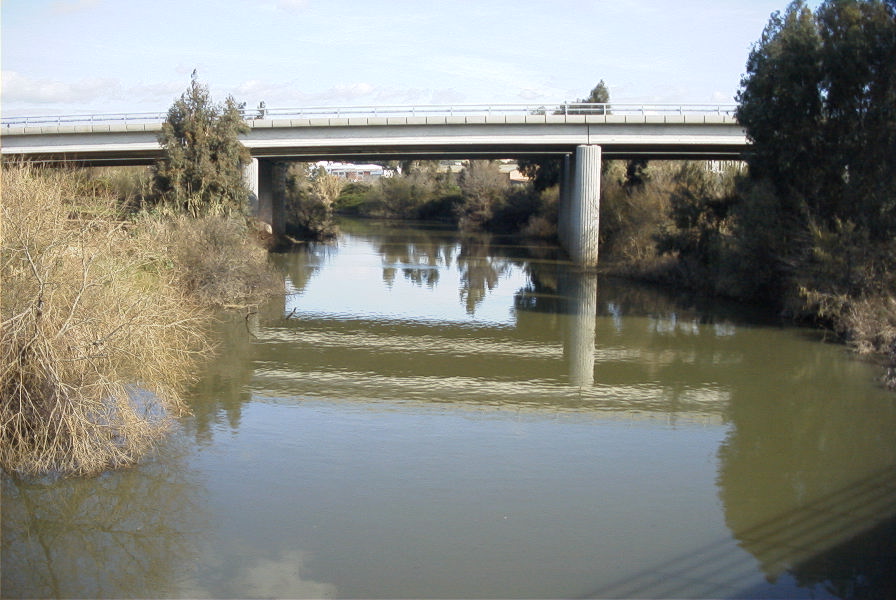 2006-02-16-012-River
