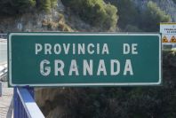 2006-12-28-023-Entering-Granada