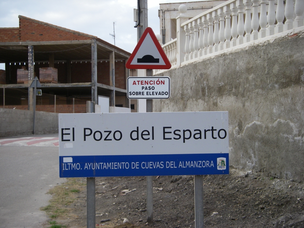 2007-12-23-002-Sign-Pozo-del-Esparto