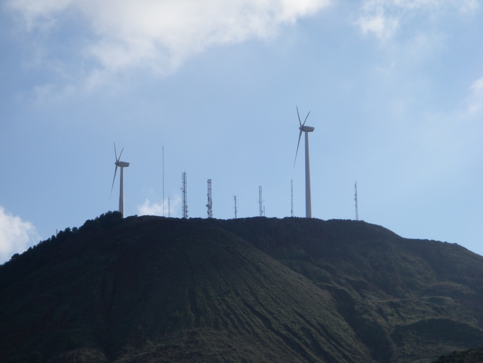2007-12-28-044-Wind-Turbines