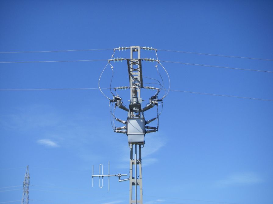 2008-03-28-060-Transformer-and-Yagi-antenna