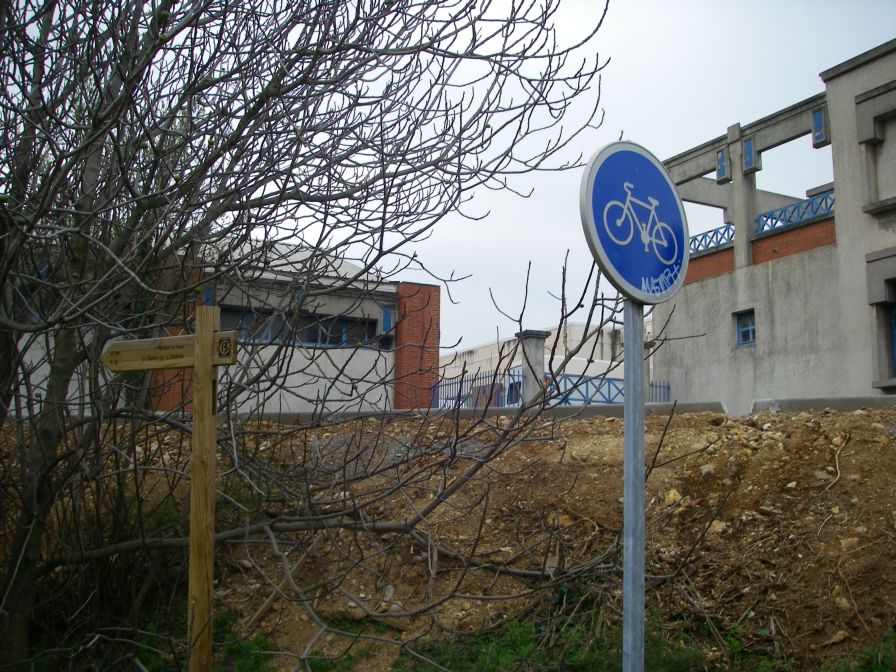 2011-02-26-001-Disused-Railway-Cycle-Path